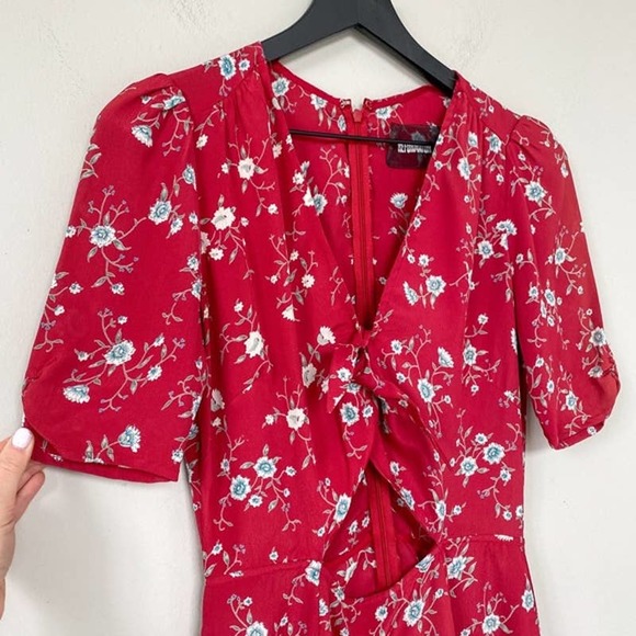 Reformation Grace Tie Front Mini Dress in Red Floral Size 4 - Picture 5 of 8